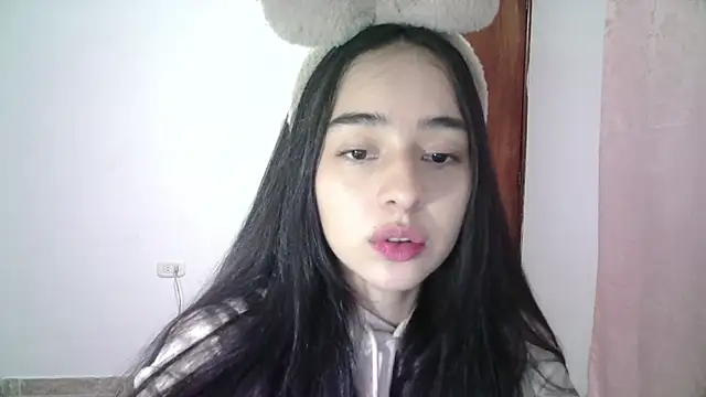 Snapshot of aineangeel chatting on September 9, 12:32 am aineangeel online show from September 9, 12:32 am