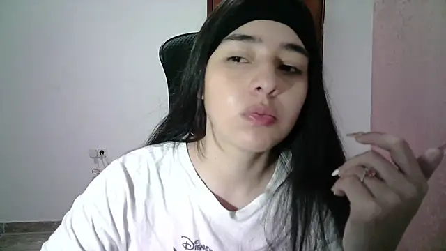 Snapshot of aineangeel chatting on September 22, 2:32 am aineangeel online show from September 22, 2:32 am