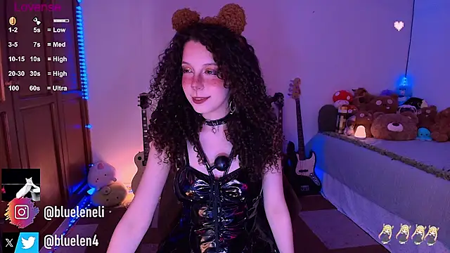 bluelen online show from February 27, 12:05 pm