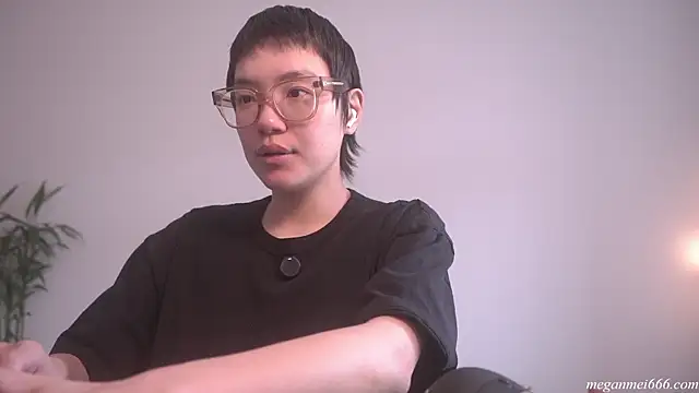 meganmei666 online show from March 15, 5:15 pm