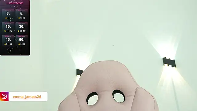 Emma jamess online show from June 14, 3:52 am