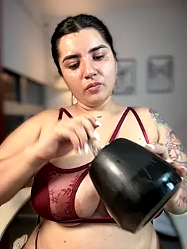 horny roomiess online show from October 28, 12:05 am