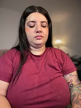 horny roomiess online show from May 2, 9:29 pm