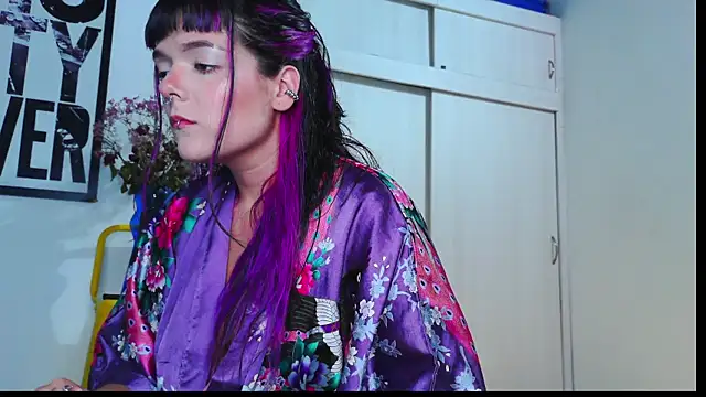 purple em69 online show from May 22, 12:30 am