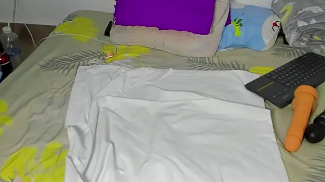 aphrodites ass online show from May 5, 7:11 am