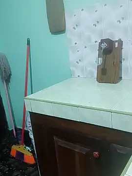 Kunchiii online show from December 2, 3:03 pm