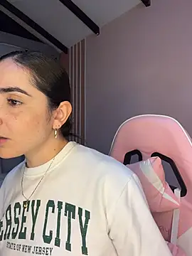 Vicky-Andrade online show from May 26, 1:49 am