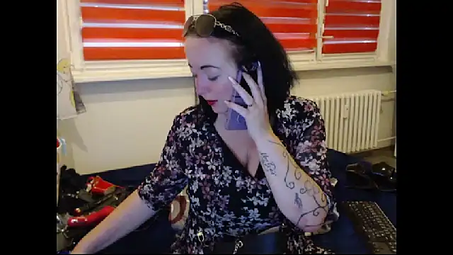 Alexie33 online show from October 13, 9:34 am