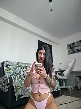 Wet Aarya  online show from May 26, 1:32 pm