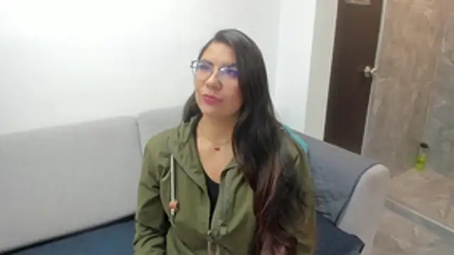 Luna Dumont online show from January 15, 11:16 am