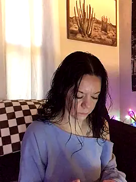 SidneyRaee online show from November 12, 5:11 pm