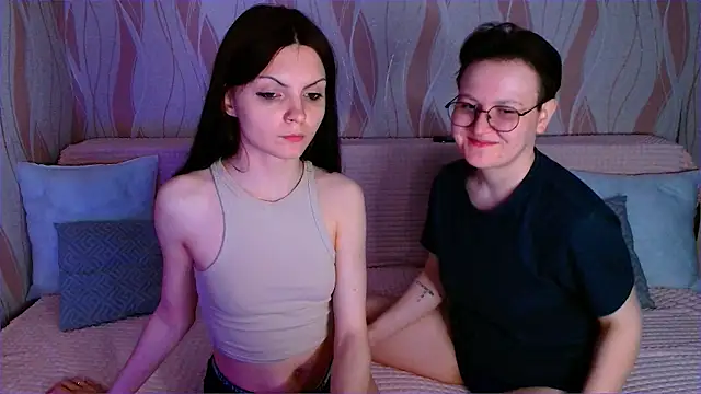  crazy baby  online show from May 23, 12:20 am