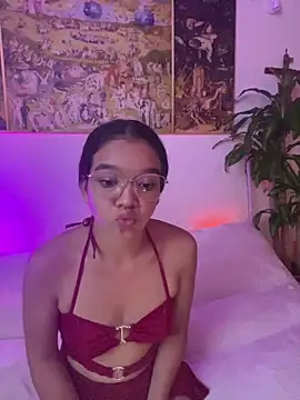 Nina-Eros1 online show from May 13, 11:21 pm