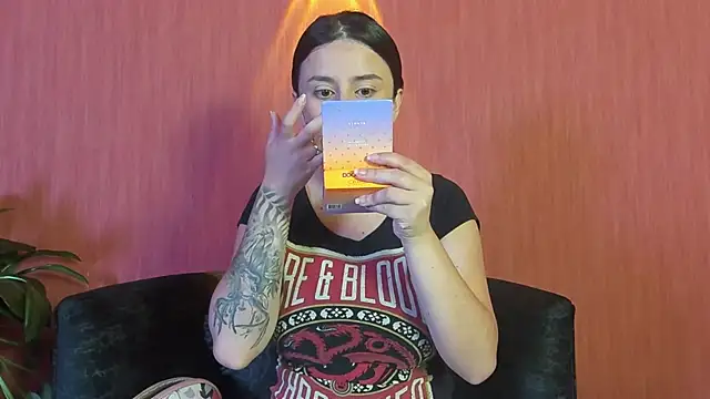 kassandra james online show from March 5, 2:24 pm