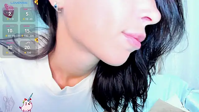 Snapshot of jessica_tiny chatting on September 22, 1:15 am jessica tiny online show from September 22, 1:15 am