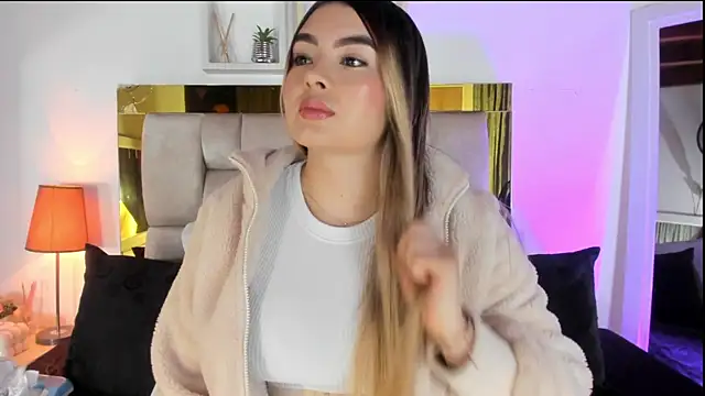 emmy r online show from December 5, 12:50 pm