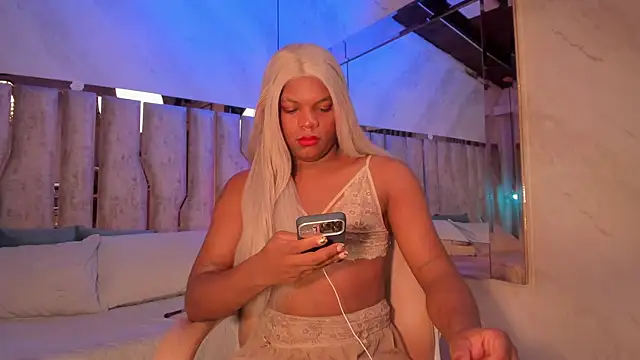 ari monet online show from February 24, 11:53 am