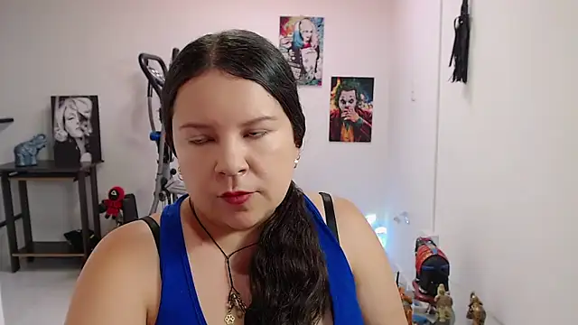 claryssa  online show from May 15, 9:28 pm