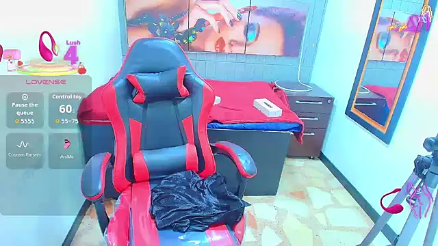 emily rosse04 online show from March 4, 1:28 pm