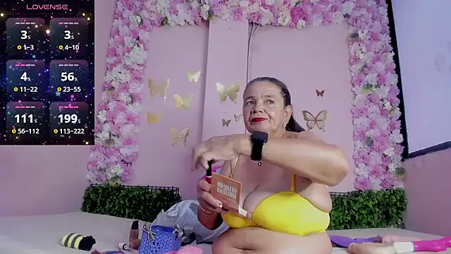 grandmother milf online show from May 16, 12:37 pm