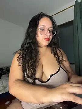 CurlyGirl 1 online show from November 20, 11:28 pm