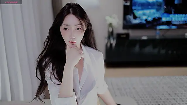 -Aricia- online show from September 19, 2:16 pm