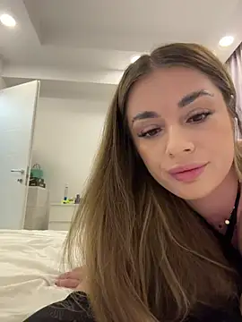 IsabellaEtthan online show from May 13, 6:02 pm