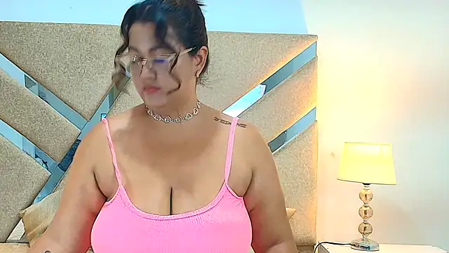 IsabellMendez  online show from February 26, 7:13 pm