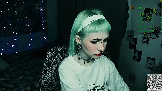 say mary online show from March 24, 7:41 pm