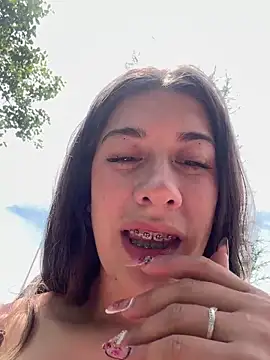 Enyeld ruru online show from April 1, 5:43 pm