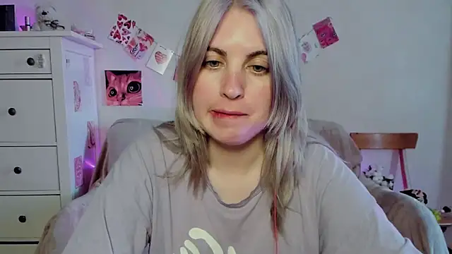 pawpaws online show from May 23, 9:07 am
