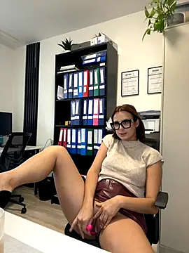 Snapshot of Hii_Lolla chatting on September 14, 1:31 pm Hii Lolla online show from September 14, 1:31 pm