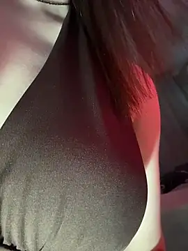 -SweetDi- online show from April 24, 6:33 pm