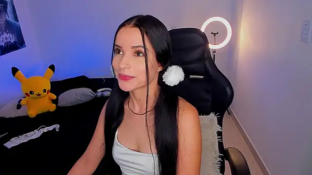 melanyrouse1 online show from March 14, 7:48 pm