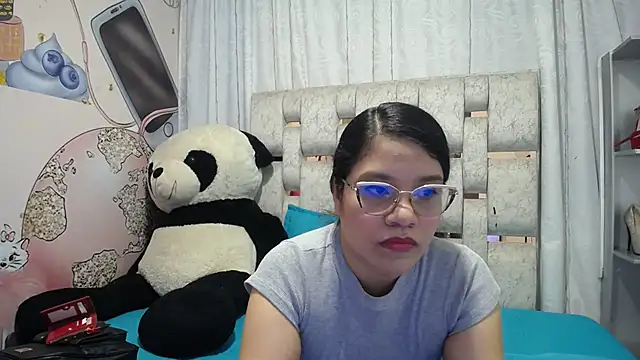 KEYRA-MILLER- online show from November 23, 2:03 am