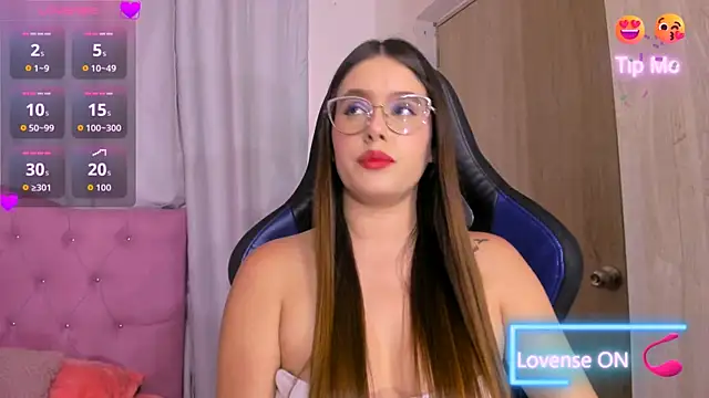 ParisShayk online show from May 16, 5:56 pm