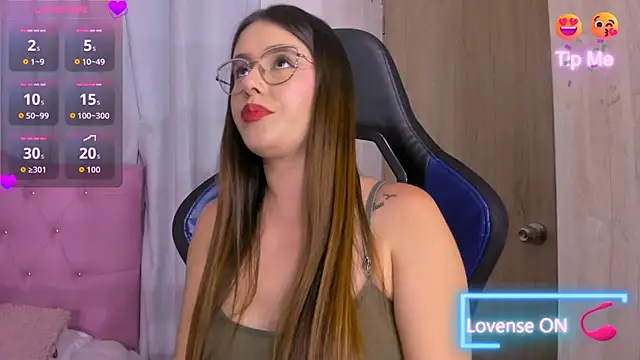 ParisShayk online show from May 8, 6:54 pm
