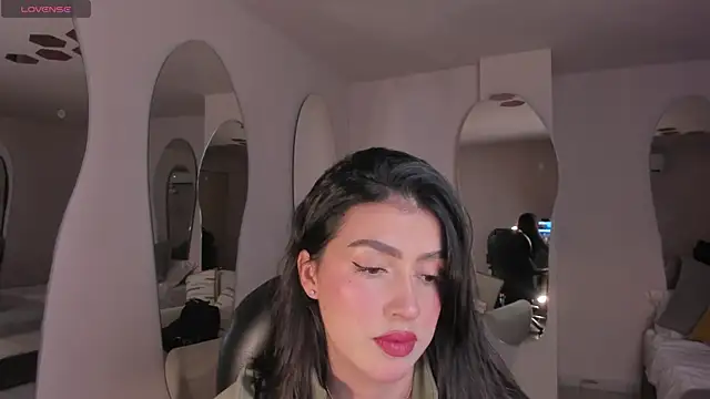 Snapshot of PaulinaSantos_ chatting on September 13, 7:33 pm PaulinaSantos online show from September 13, 7:33 pm