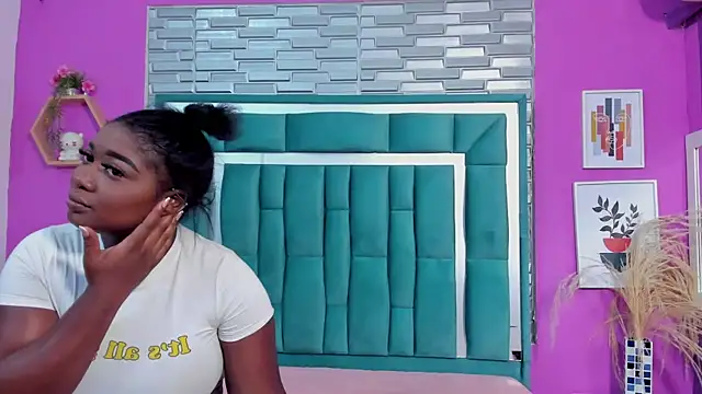 LORENSCOLLINS online show from October 7, 12:53 pm