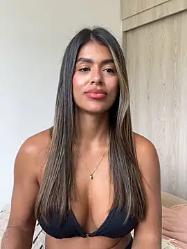 MelissaWaltton online show from June 19, 6:11 pm