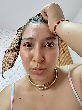 Soyqueen online show from May 2, 5:11 am