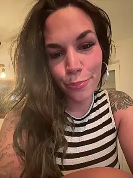 Lady Knaller online show from March 9, 8:56 pm