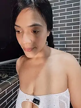 Deisy Torres online show from April 2, 11:46 pm