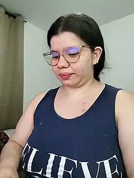 Danzel1105 online show from May 28, 10:13 am