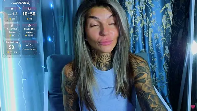 tattooedBabyy online show from November 16, 10:59 am