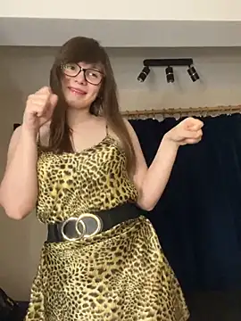 EvaRoss  online show from March 30, 4:28 pm