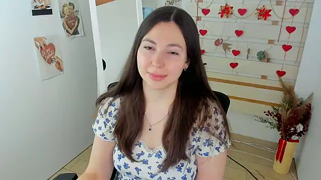 Lexy flower online show from March 15, 1:35 pm