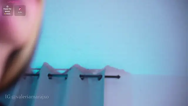 Your naughtytrans online show from January 10, 12:04 am