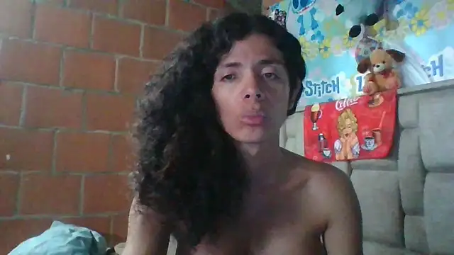 Nadia Monroe online show from May 20, 12:46 pm
