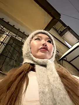 Aiko Yumi online show from January 10, 4:55 pm